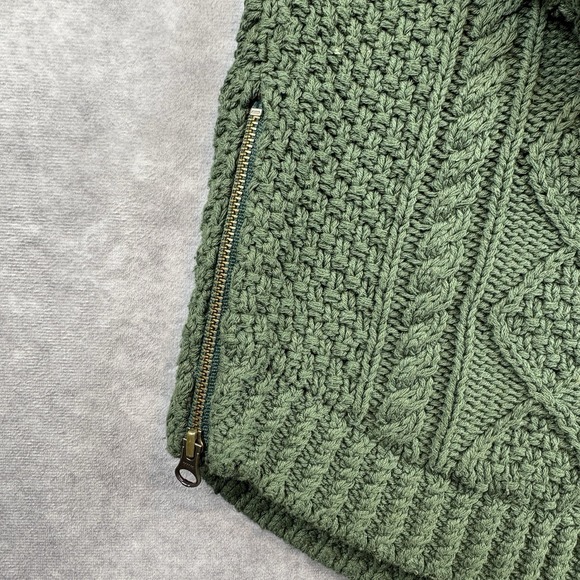 LL Bean Sweater Womens S Green Double L Cable Knit Crew Neck Pullover Textured - Picture 2 of 8